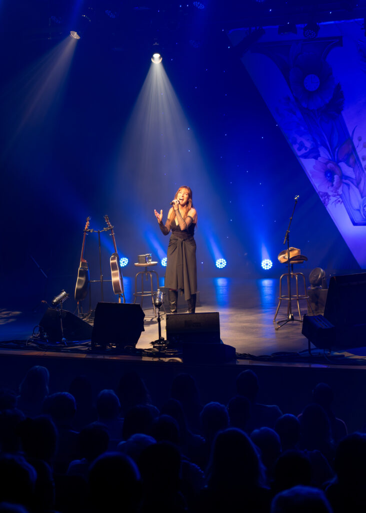20241115-lynda_lemay-les_culturailes-©eloise_genoud.05 Les Culturailes - Des spectacles inoubliables, juste à côté de chez vous ! Châtel-St-Denis