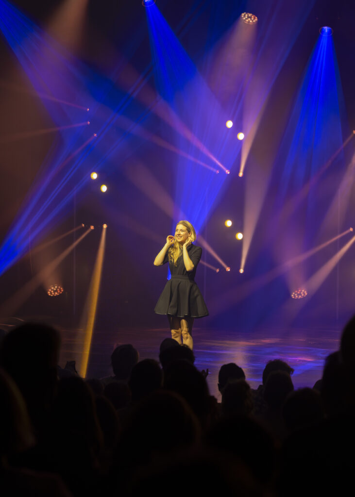 20251009-laura_laune-les_culturailes-©eloise_genoud.07 Les Culturailes - Des spectacles inoubliables, pour rire, rêver et s’étonner.