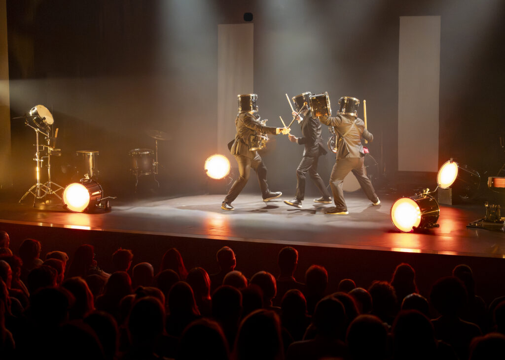 20251025-drum_brothers-les_culturailes-©eloise_genoud.12 Les Culturailes - Des spectacles inoubliables, pour rire, rêver et s’étonner.