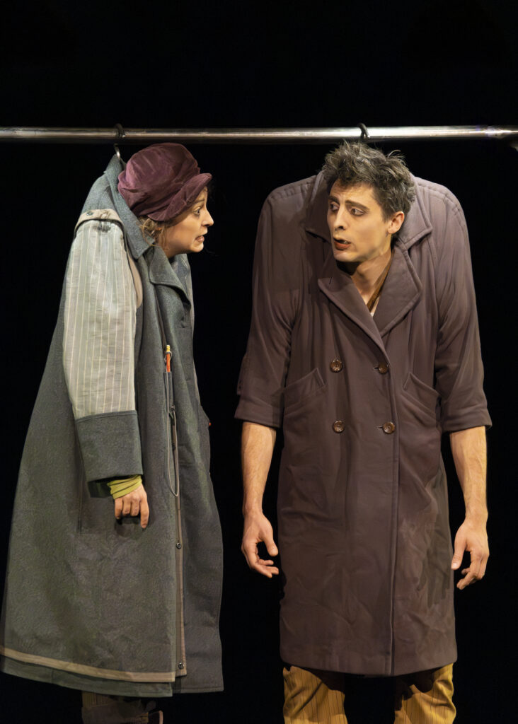 20251122-hang_up-©eloise_genoud-les_culturailes.04 Les Culturailes - Des spectacles inoubliables, pour rire, rêver et s’étonner.