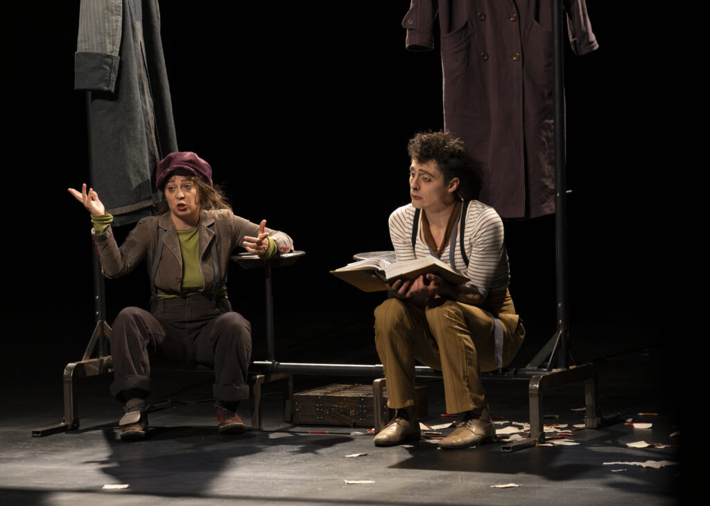 20251122-hang_up-©eloise_genoud-les_culturailes.10 Les Culturailes - Des spectacles inoubliables, pour rire, rêver et s’étonner.